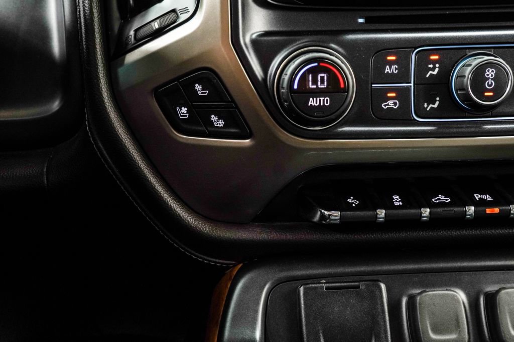 Used 2019 Chevrolet Silverado 3500 High Country w/ Duramax Plus Package image 23