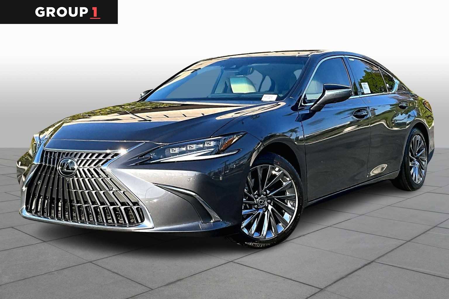 New 2025 Lexus ES 300h w/ Luxury Package