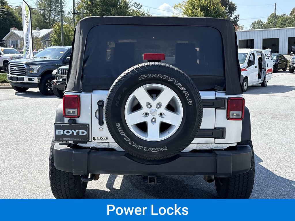 Used 2009 Jeep Wrangler X image 9
