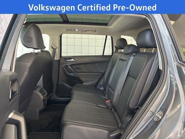 Used 2024 Volkswagen Tiguan SE w/ Panoramic Sunroof Package AWD/4WD image 16