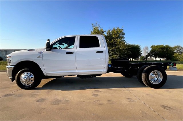 New 2026 RAM 3500 Tradesman w/ Chrome Appearance Group image 13