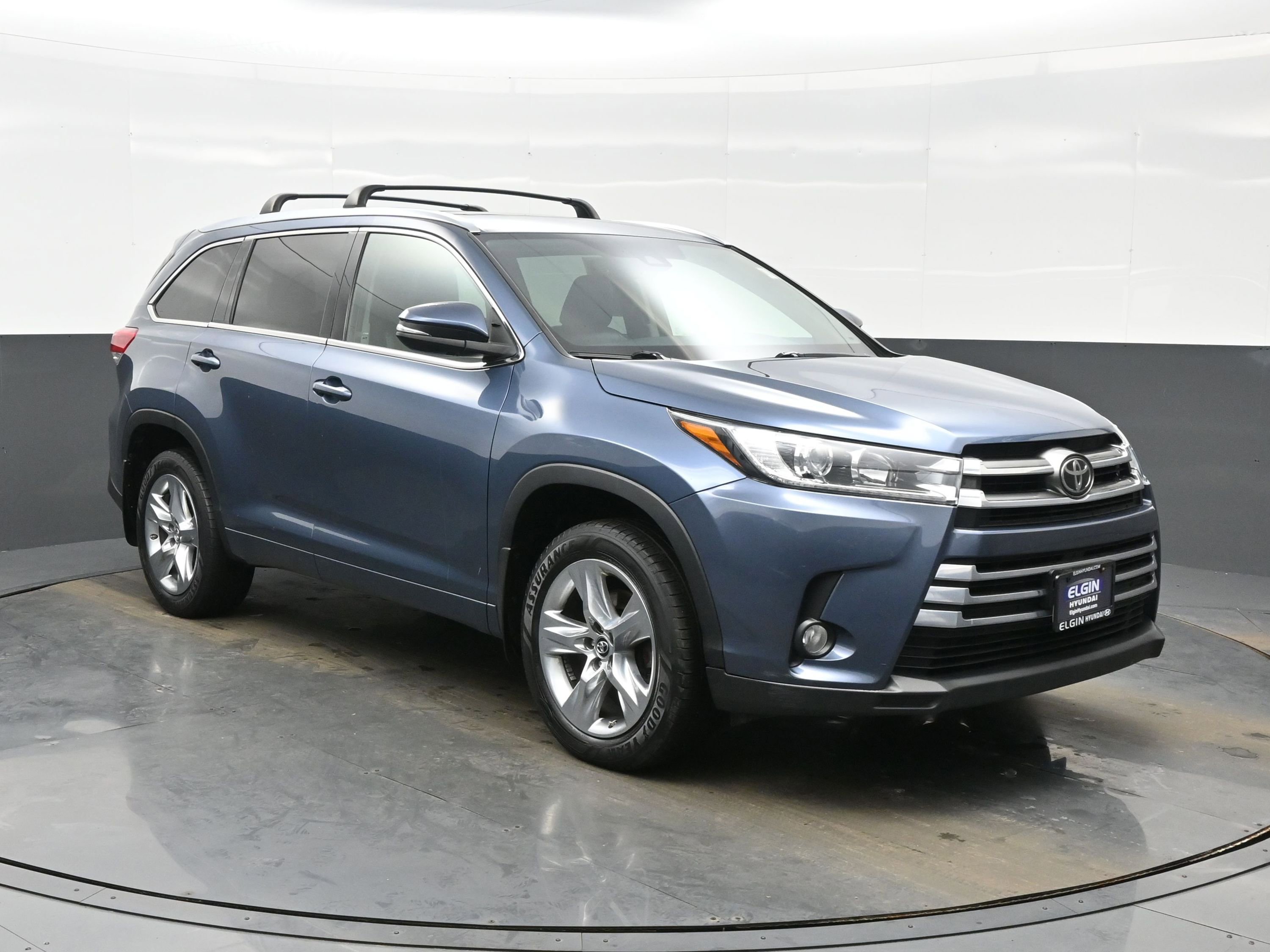 Used 2017 Toyota Highlander Limited image 8