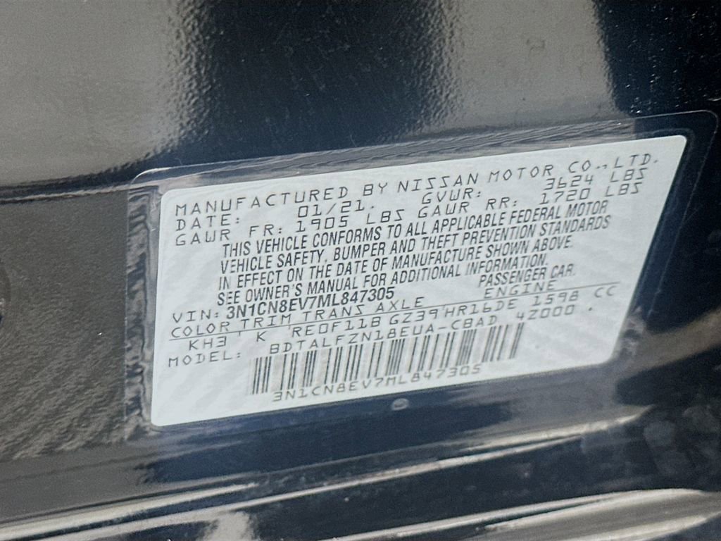 Used 2021 Nissan Versa SV FWD image 30