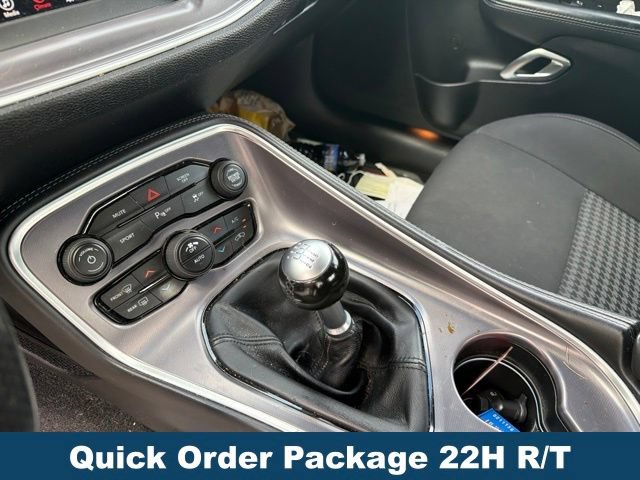 Used 2019 Dodge Challenger R/T w/ Cold Weather Group RWD image 5