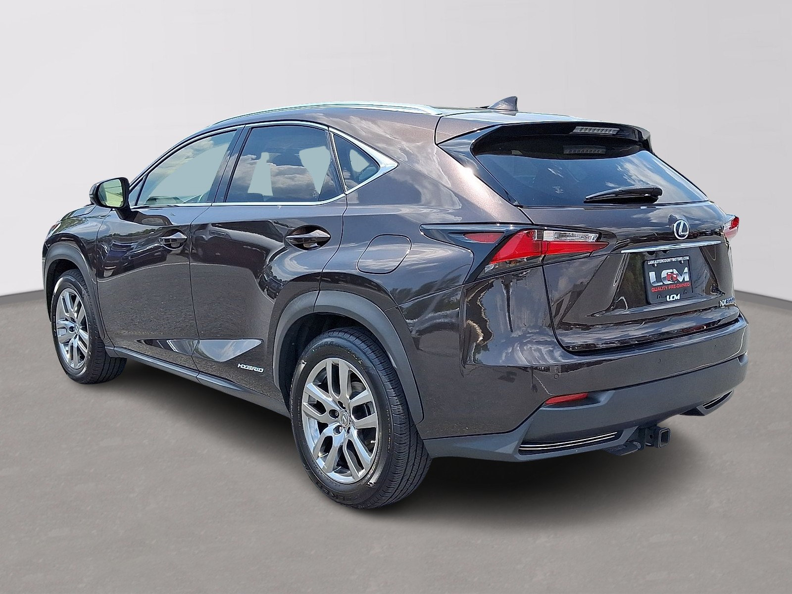 Used 2015 Lexus NX 300h AWD w/ Luxury Package image 7