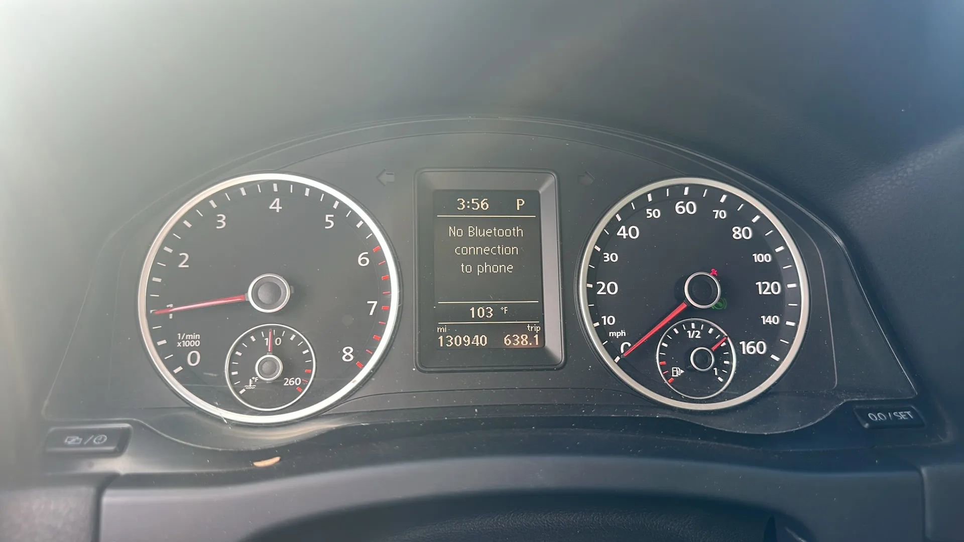 Used 2013 Volkswagen Tiguan SE image 8