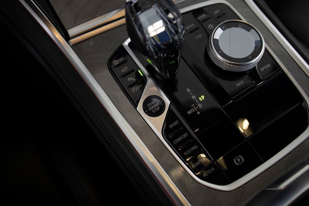 Used 2023 BMW 840i Coupe w/ Driving Assistance Package RWD image 35