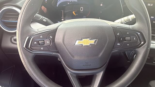 Used 2024 Chevrolet Trax LT image 15