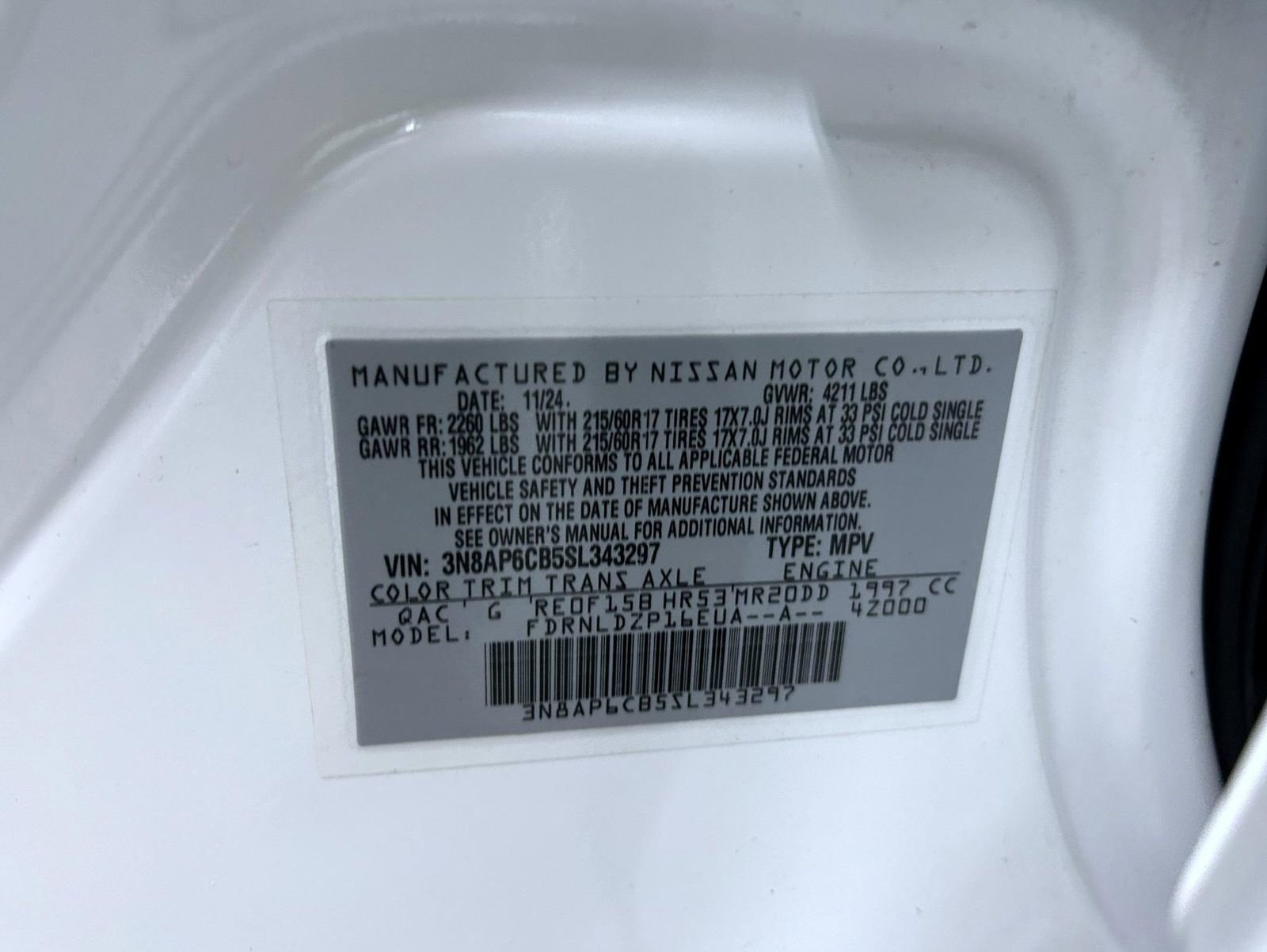 Used 2025 Nissan Kicks SV image 25