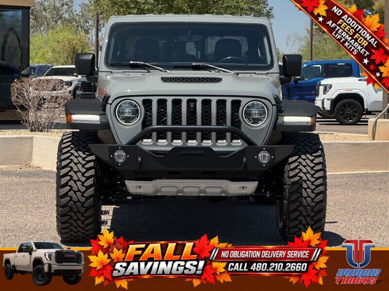 Used 2021 Jeep Gladiator Mojave AWD/4WD image 2