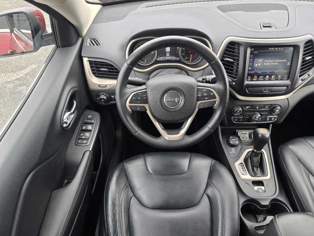 Used 2017 Jeep Cherokee Limited AWD/4WD image 24