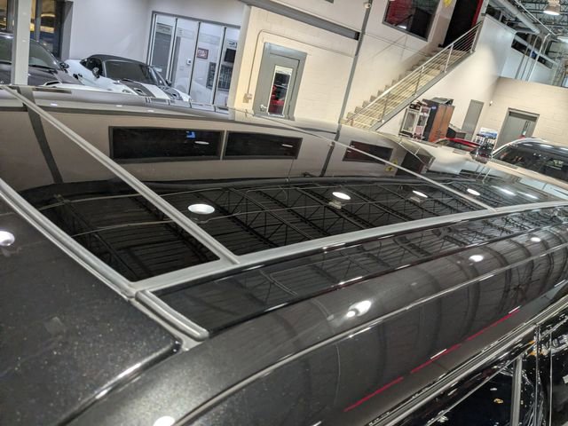 Used 2020 Land Rover Range Rover Long Wheelbase HSE image 15