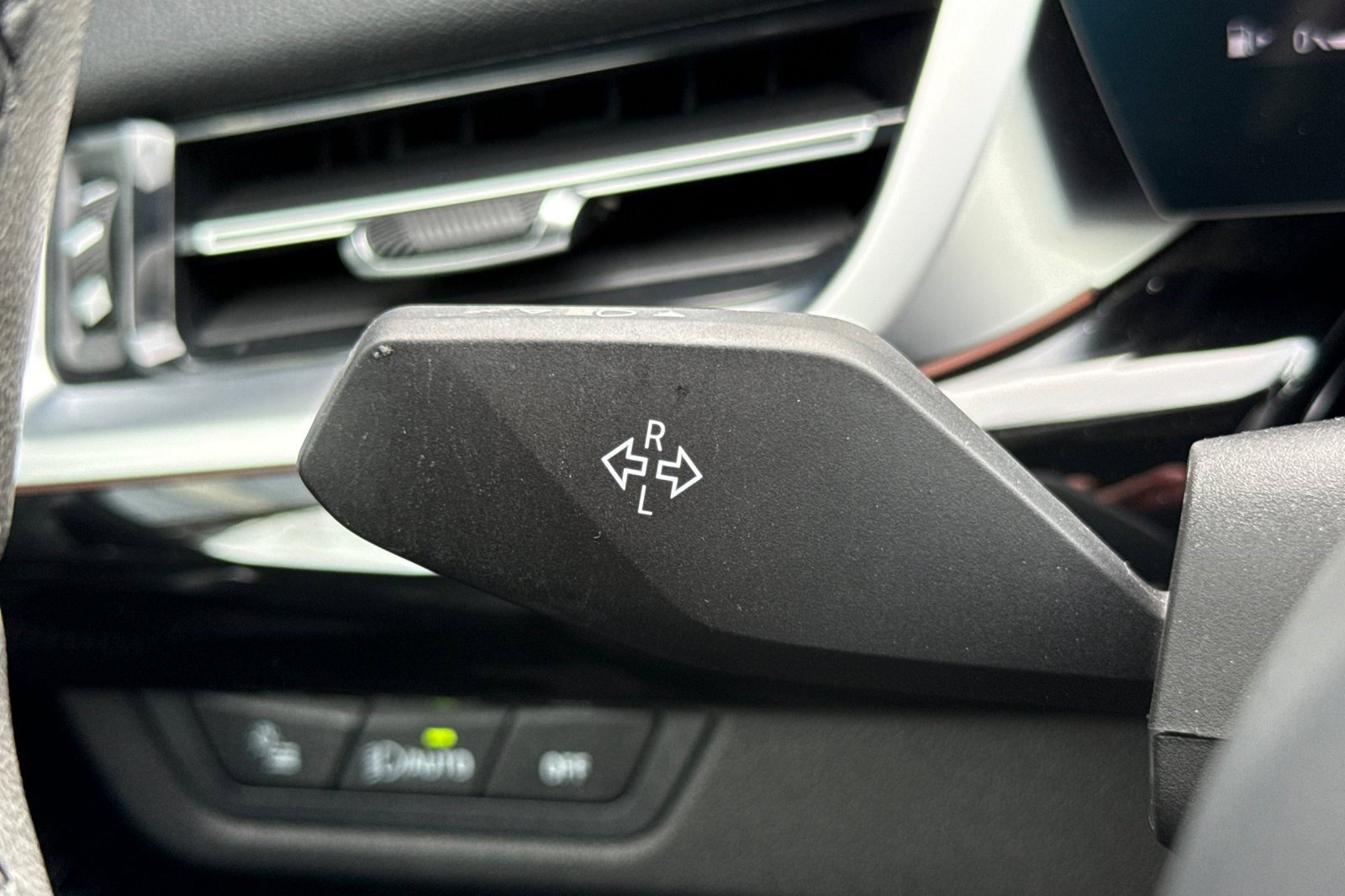 Certified 2023 BMW X1 xDrive28i w/ Convenience Package image 31