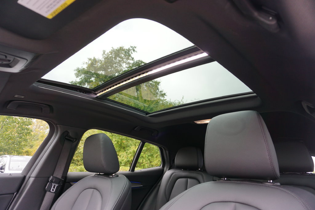 Used 2022 BMW X2 M35i w/ Premium Package AWD/4WD image 14