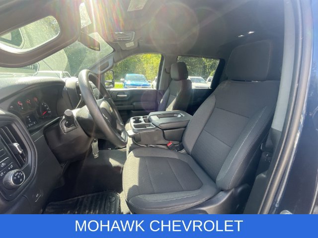 Used 2022 Chevrolet Silverado 2500 Custom w/ Custom Value Package AWD/4WD image 23