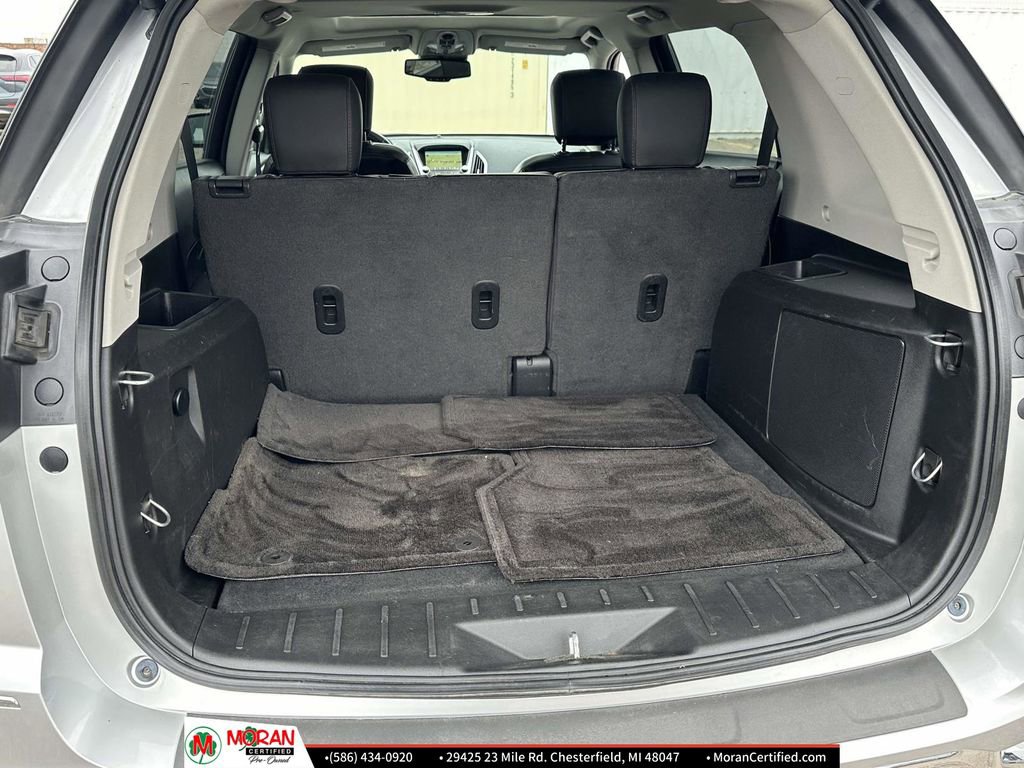 Used 2016 GMC Terrain SLT w/ Open Road Package image 12