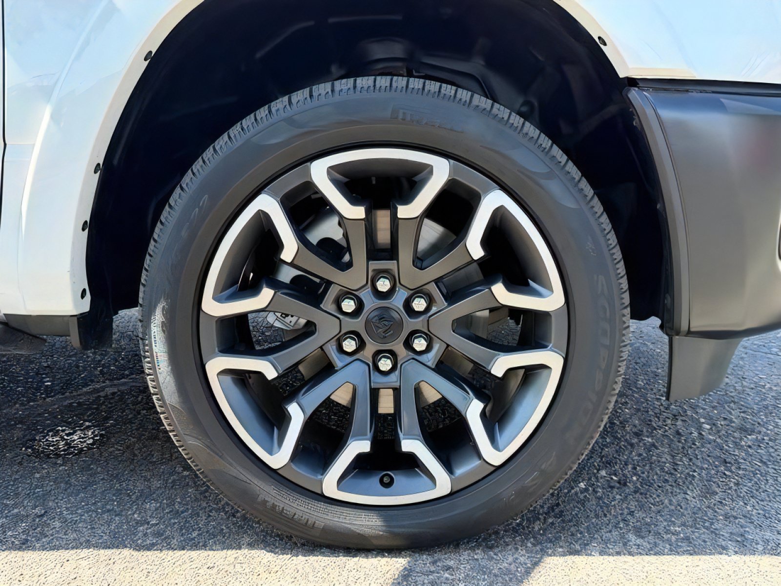 Certified 2025 RAM 1500 Limited AWD/4WD image 9