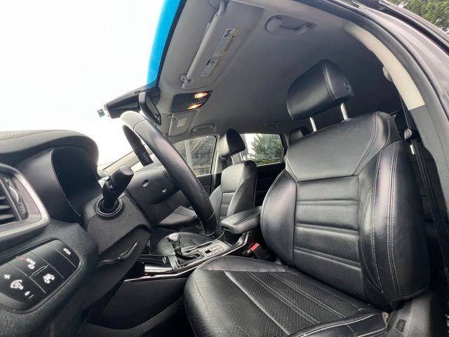 Used 2019 Kia Sorento EX AWD/4WD image 14