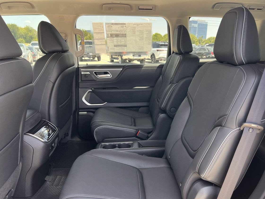 New 2027 INFINITI QX80 Luxe RWD image 26