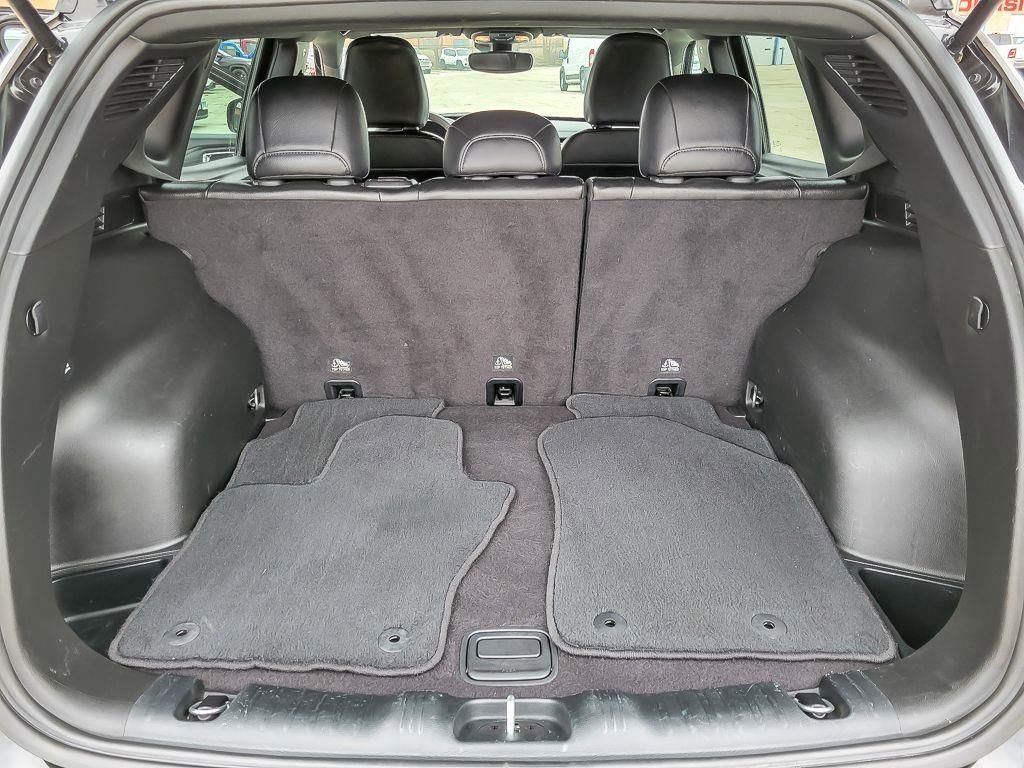 Used 2024 Jeep Compass Latitude image 19