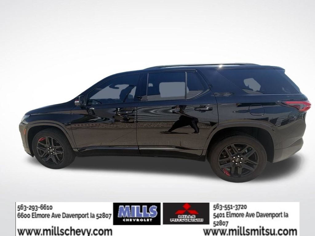 Used 2023 Chevrolet Traverse Premier w/ Redline Edition AWD/4WD image 8