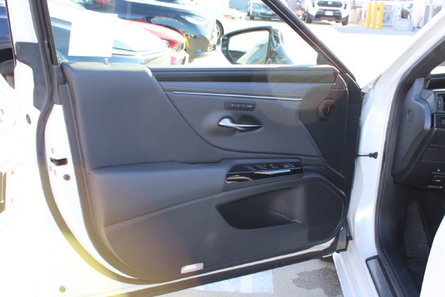Certified 2025 Lexus ES 300h w/ Premium Package FWD image 11