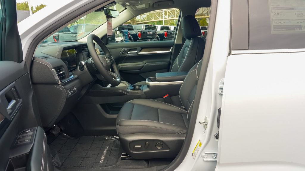 New 2026 GMC Terrain Denali AWD/4WD image 11