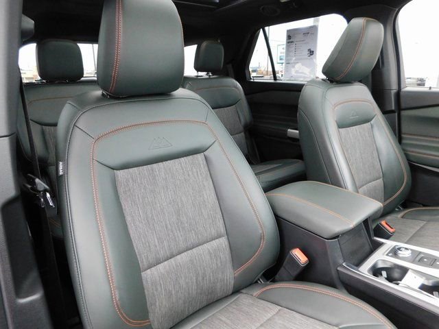 Used 2023 Ford Explorer Timberline image 21