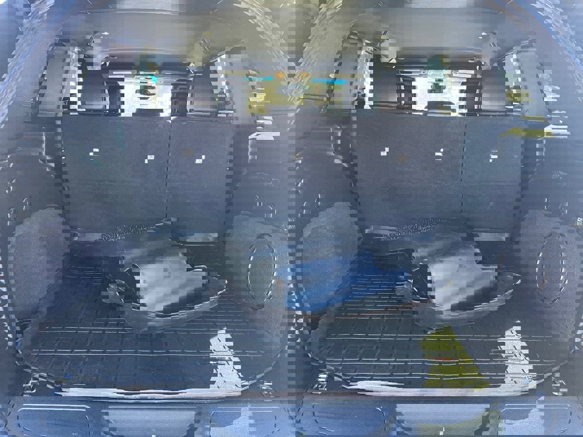 Used 2018 Jeep Grand Cherokee Altitude image 31