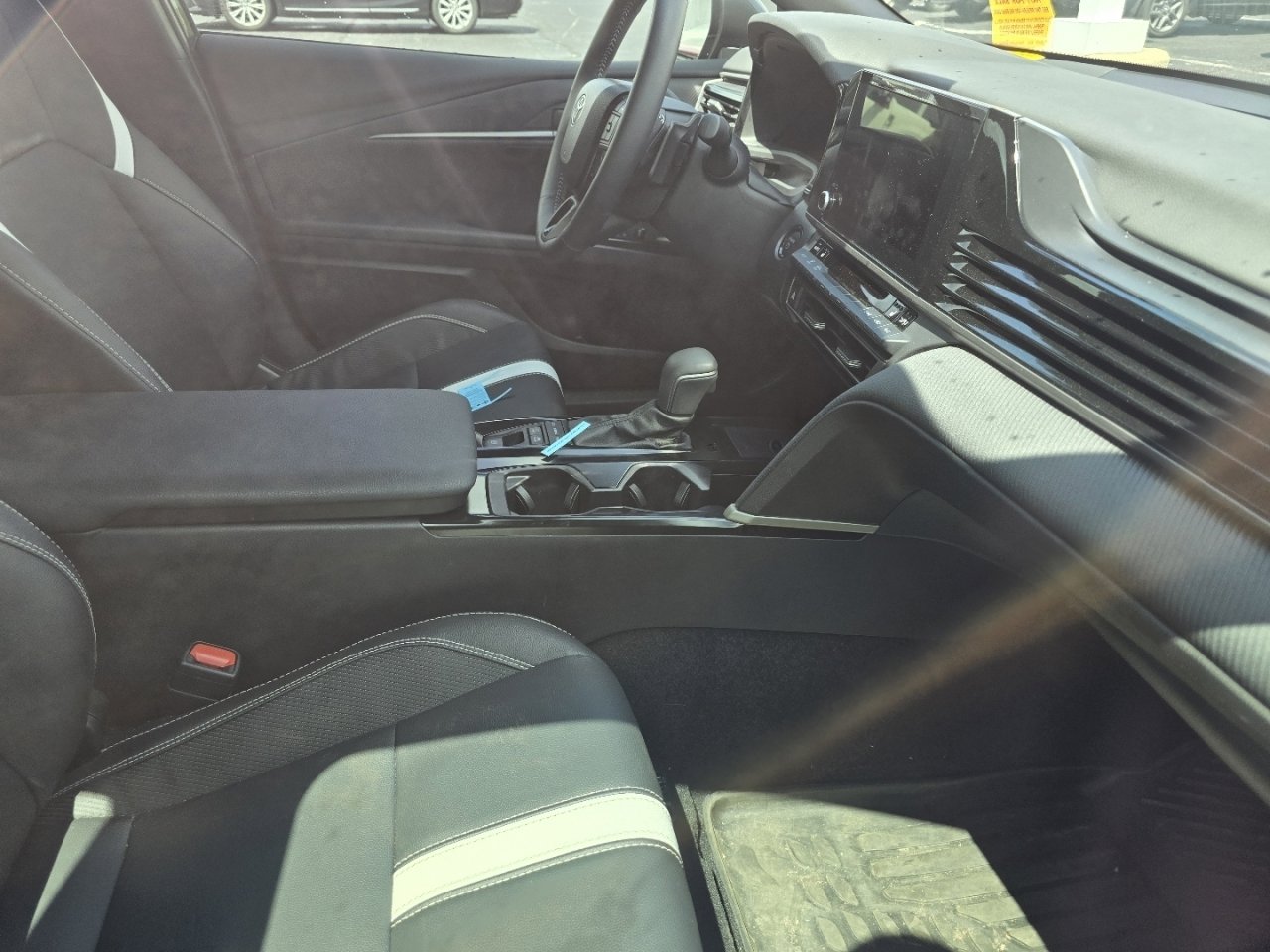 Used 2026 Toyota Camry SE w/ Convenience Package FWD image 13