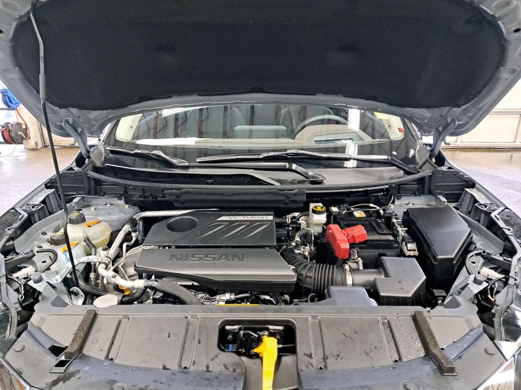 Used 2023 Nissan Rogue Platinum w/ Platinum Premium Package image 27