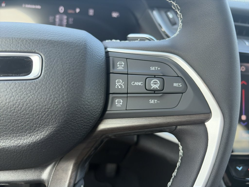 New 2026 Jeep Grand Cherokee Altitude RWD image 20