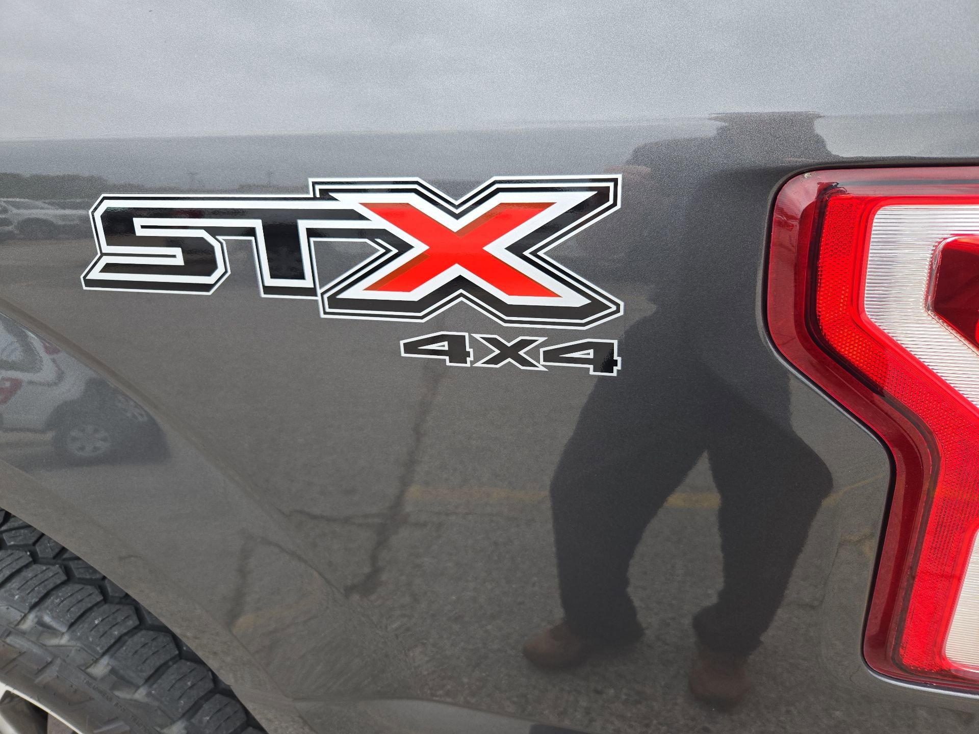 Used 2020 Ford F150 XL w/ Equipment Group 101A Mid AWD/4WD image 12