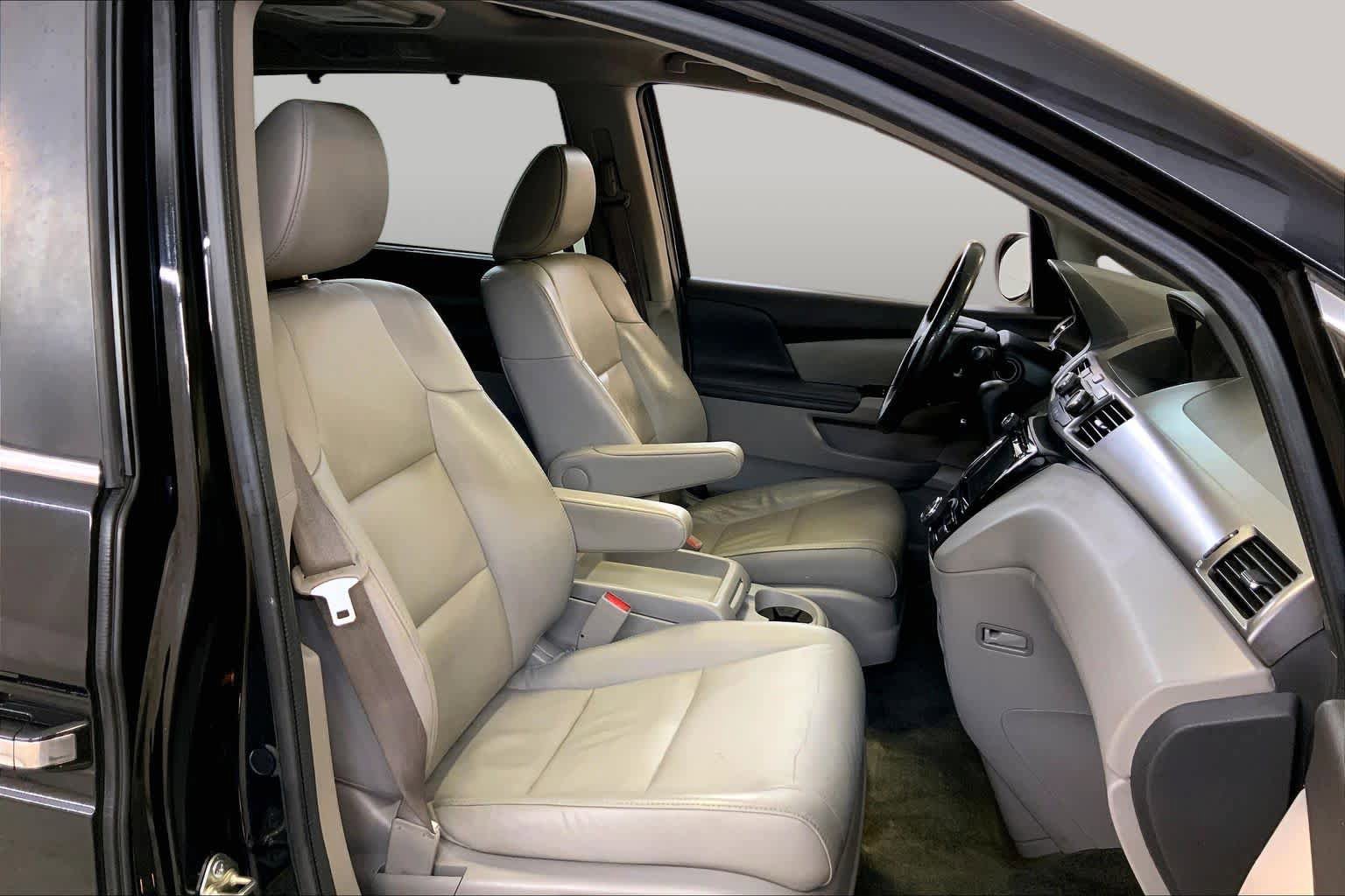 Used 2015 Honda Odyssey EX-L image 8