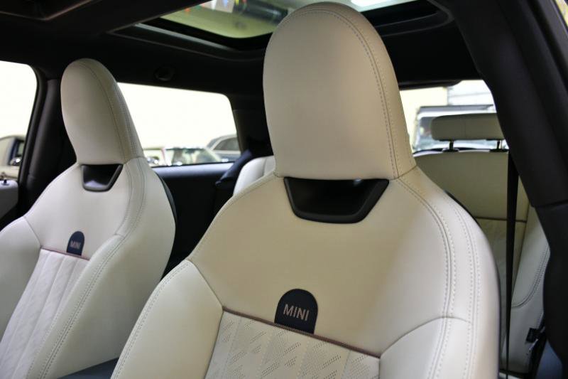 Used 2025 MINI Cooper S image 21