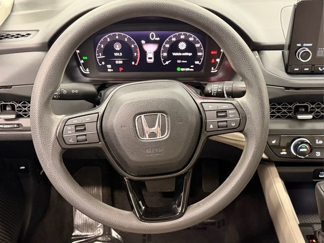 Certified 2025 Honda Accord SE image 29