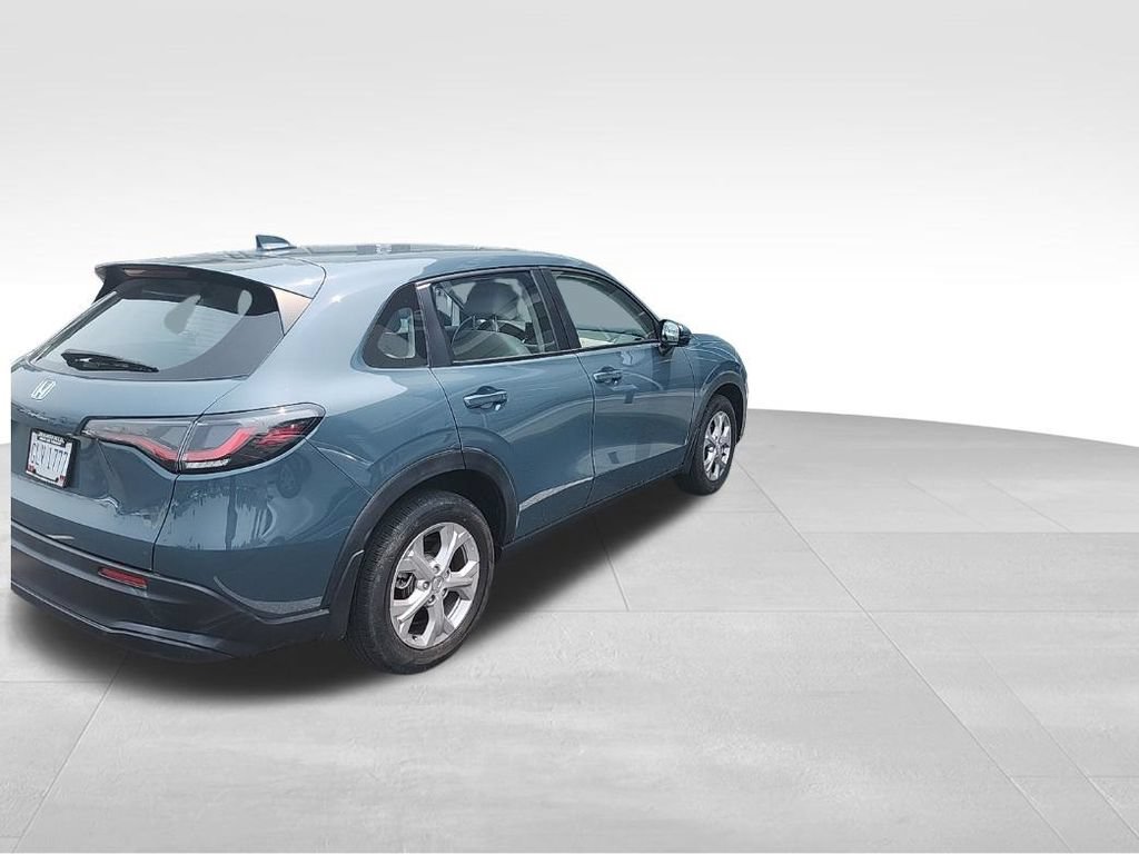 Used 2024 Honda HR-V LX image 5