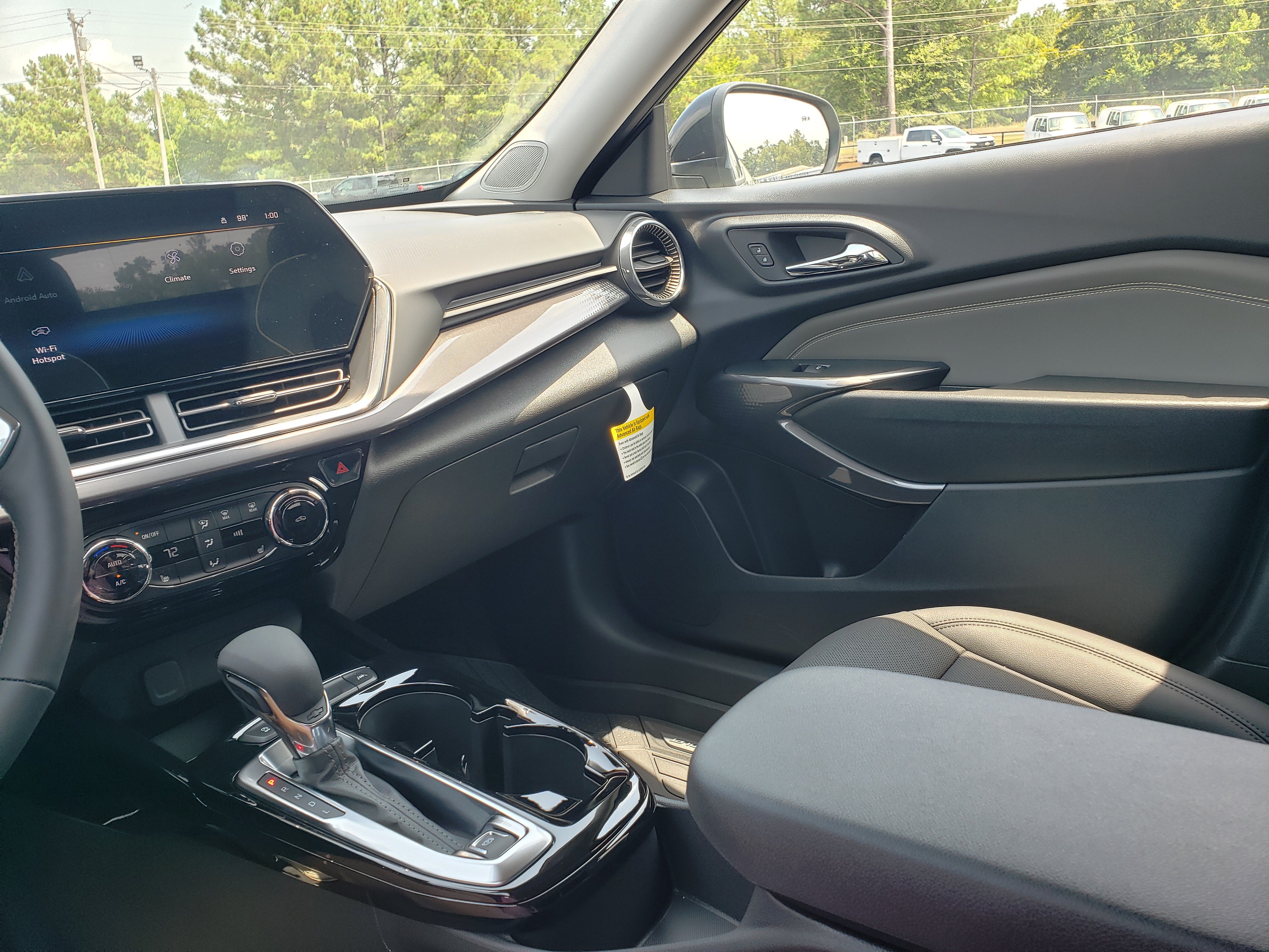 New 2026 Chevrolet Trax ACTIV w/ Driver Confidence Package FWD image 21