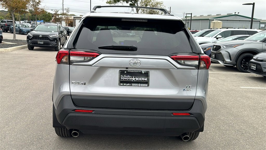 New 2025 Toyota RAV4 LE image 7
