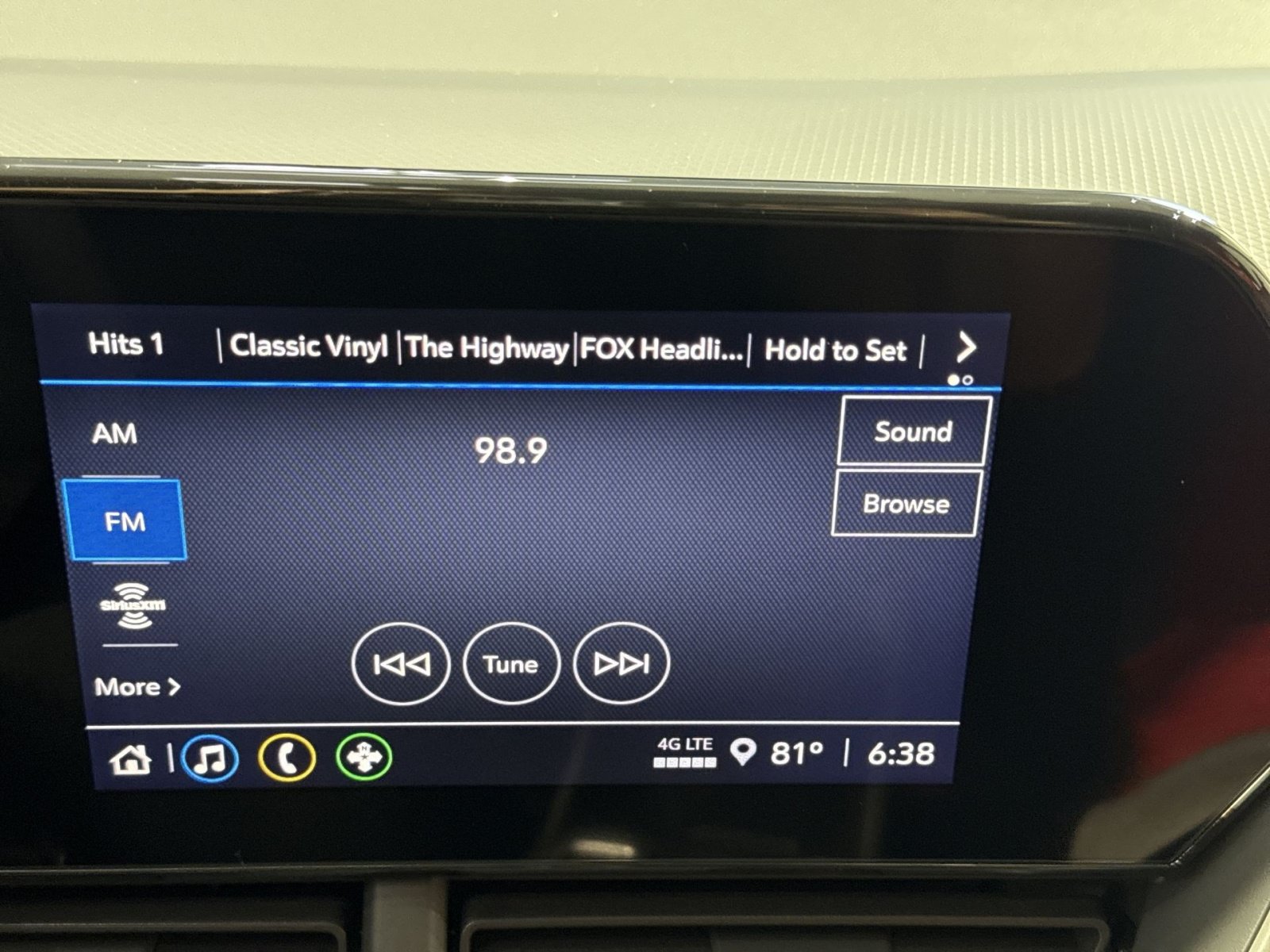 New 2026 Chevrolet Trax LS FWD image 18