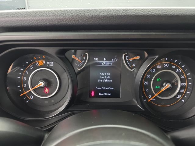 Used 2025 Jeep Wrangler Willys image 25