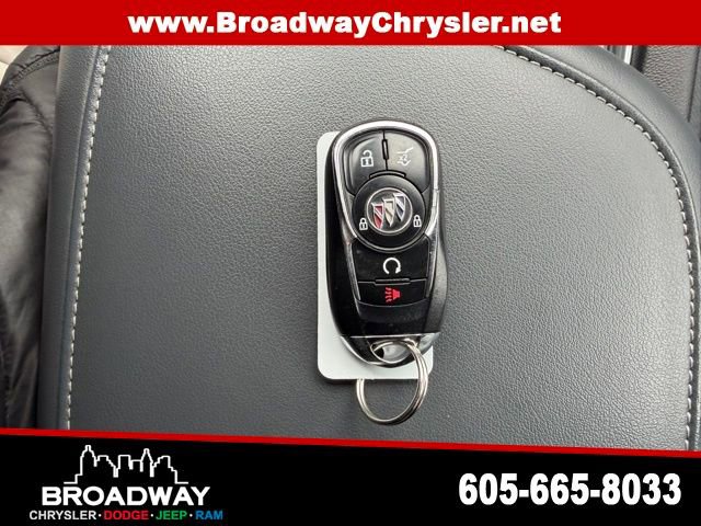 Used 2024 Buick Enclave Premium image 24