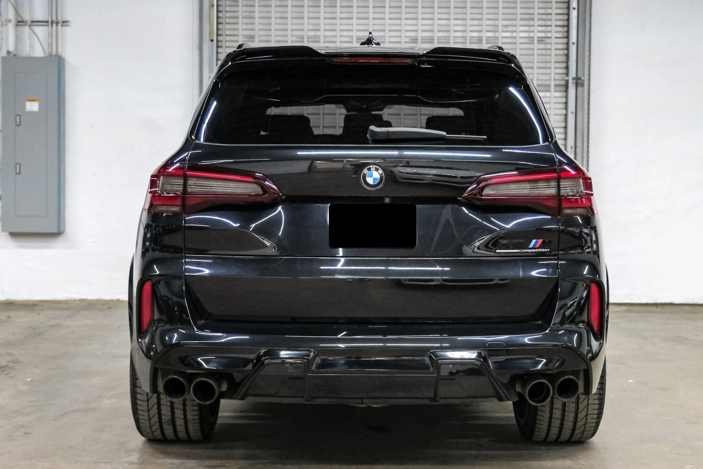 Used 2020 BMW X5 M Competition w/ Executive Package image 12