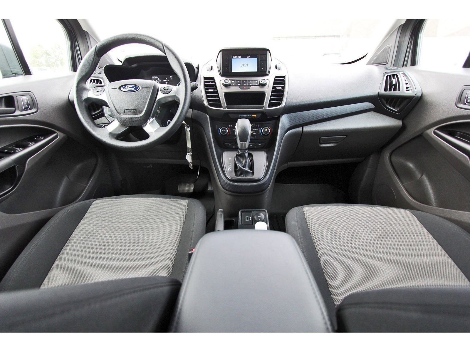 Used 2022 Ford Transit Connect XL image 10