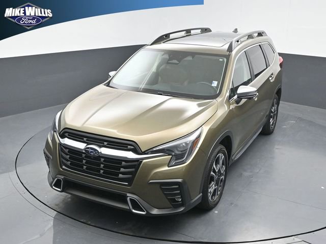 Used 2023 Subaru Ascent Touring image 11