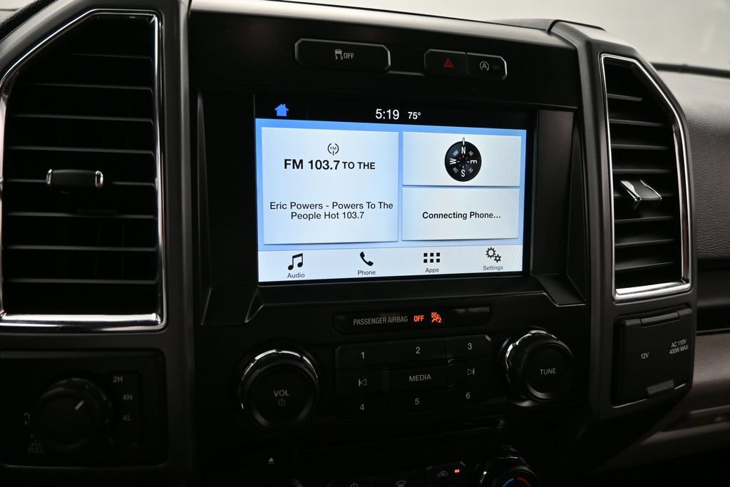 Used 2016 Ford F150 XLT w/ Equipment Group 302A Luxury AWD/4WD image 10