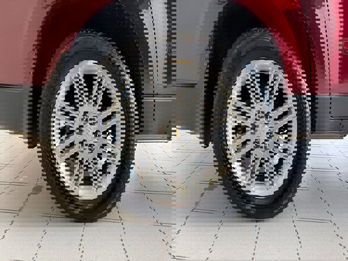 Used 2015 Chevrolet Traverse LT w/ Style and Technology Package image 66