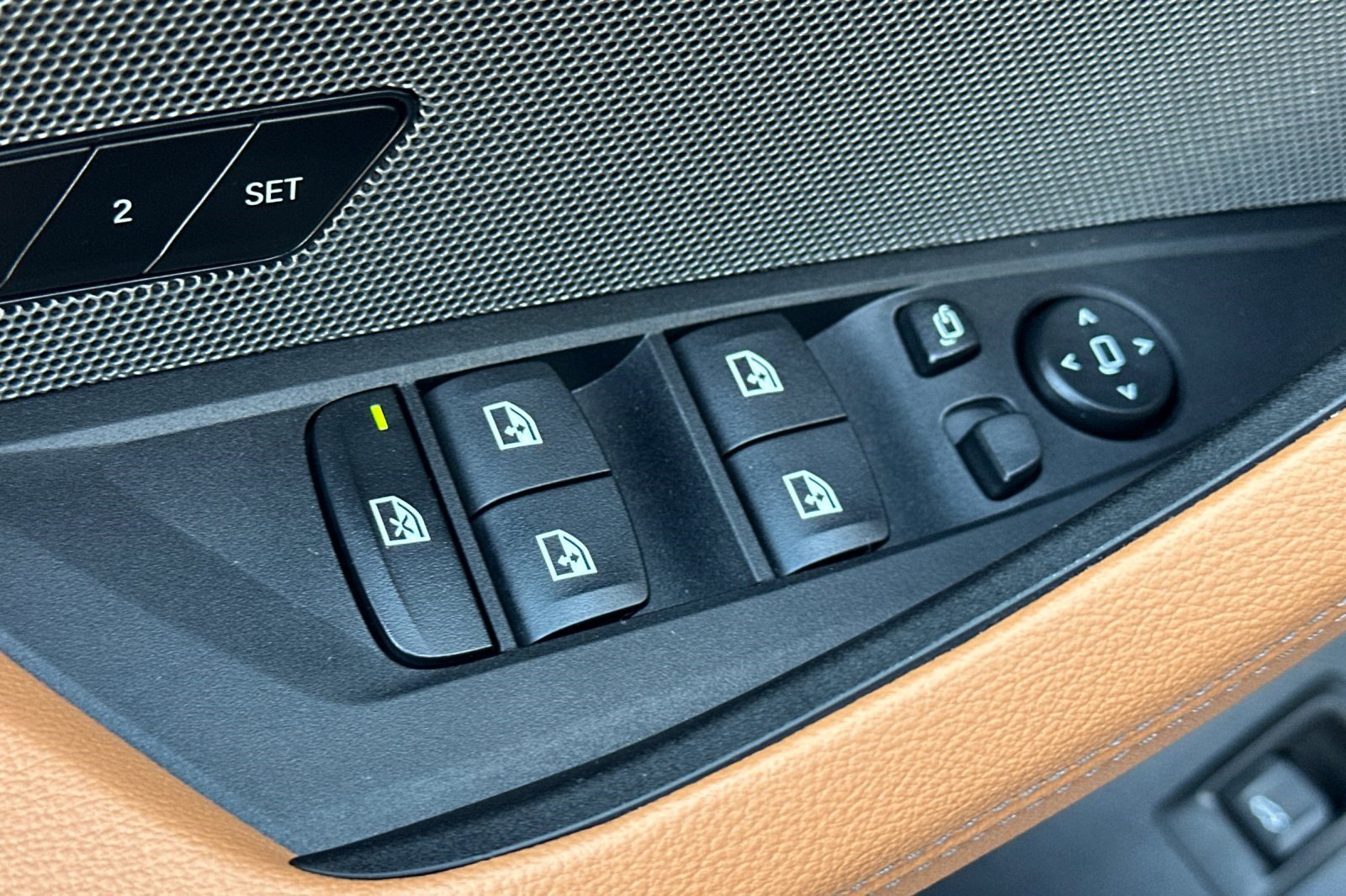 Used 2025 BMW i4 eDrive40 image 13