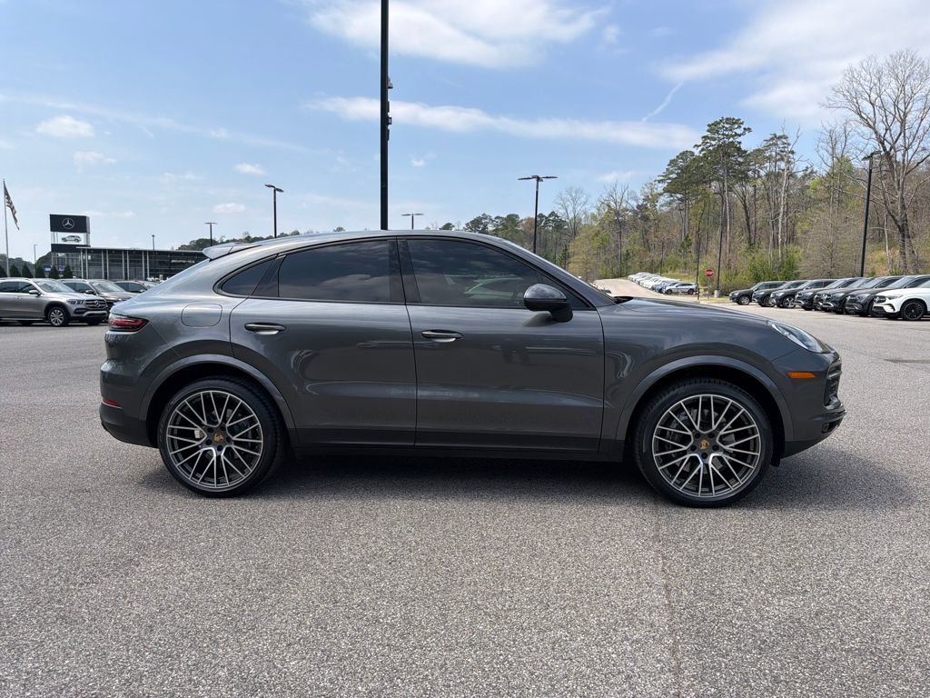 Used 2021 Porsche Cayenne Coupe image 14