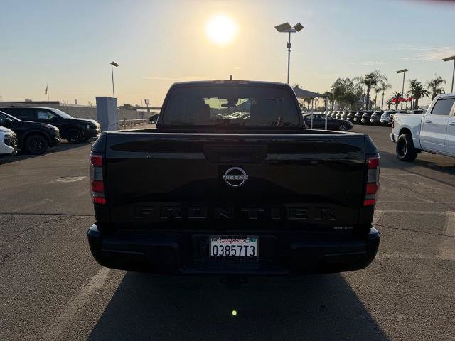 Certified 2023 Nissan Frontier SV w/ Midnight Edition Package RWD image 5